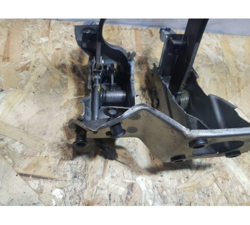 Блок педалей