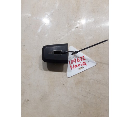 Накладка разъема USB