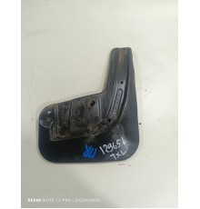 Брызговик передний правый