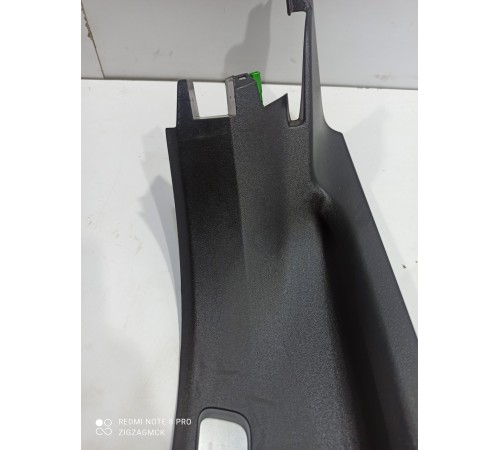 Накладка порога(задняя правая)