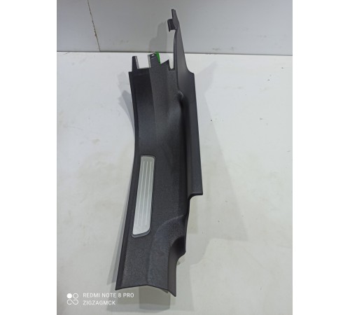 Накладка порога(задняя правая)