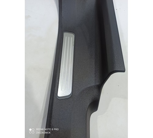 Накладка порога(задняя правая)