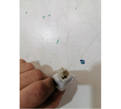 Плафон подсветки салона