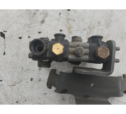 Электромагнитный клапан ABS