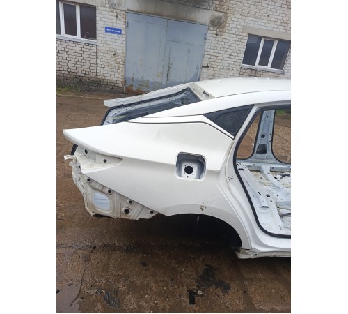 Крыло заднее правое