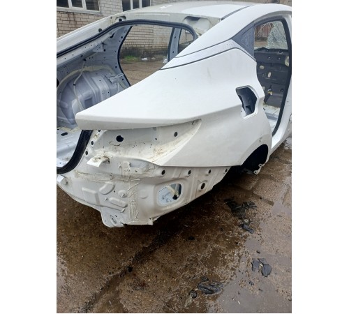 Крыло заднее правое