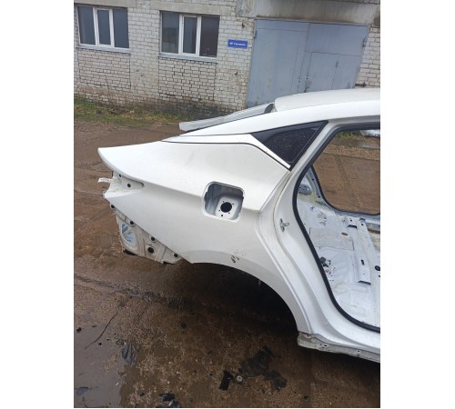 Крыло заднее правое