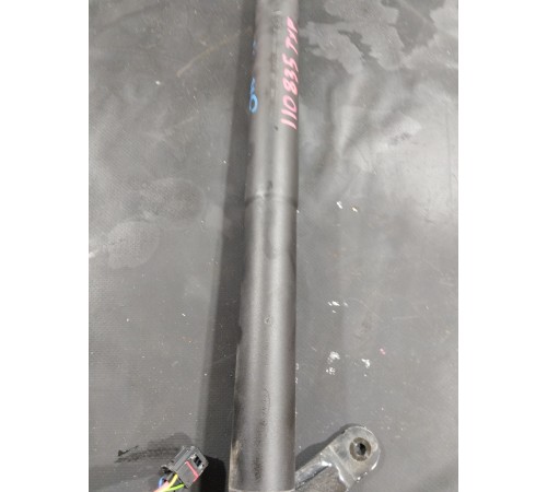 Амортизатор электрический крышки багажника(правый)