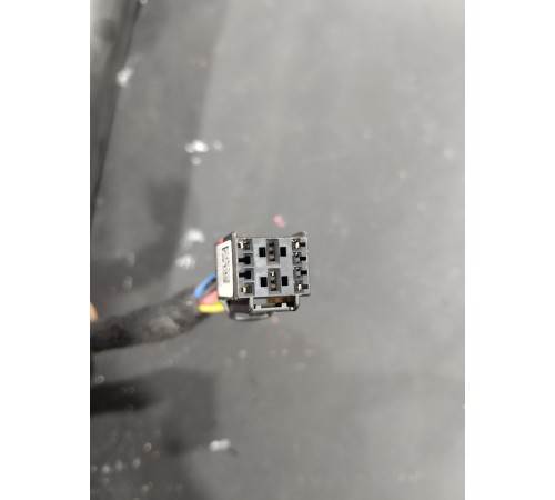 Амортизатор электрический крышки багажника(правый)