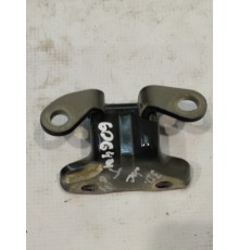 Петля задней двери нижняя