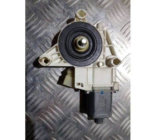 Мотор стеклоподъемника