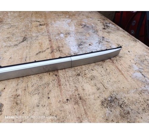 Рейлинг крыши правый