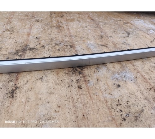 Рейлинг крыши правый