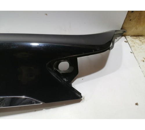 Накладка крышки багажника