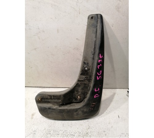 Брызговики задний правый 