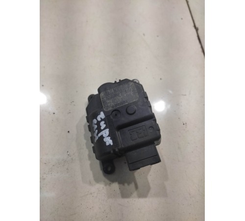 Моторчик заслонки отопителя