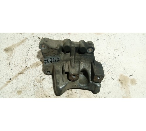 Кронштейн топлевного фильтра