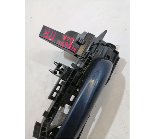 Ручка двери передняя правая наружная