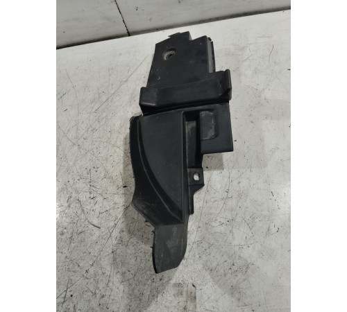 Пыльник крыла передний левый