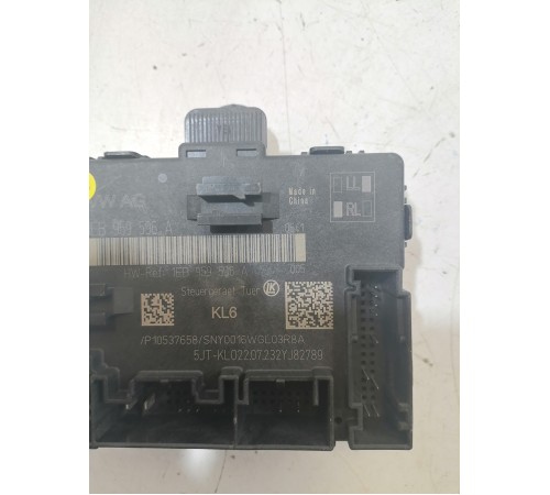 Блок управления дверью задний правый