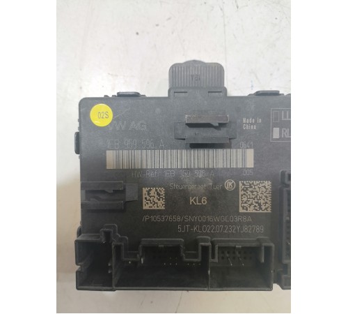 Блок управления дверью задний правый