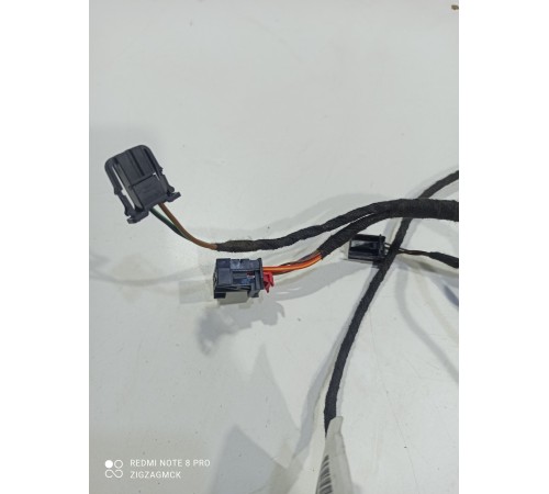 Электропроводка двери (задняя правая)
