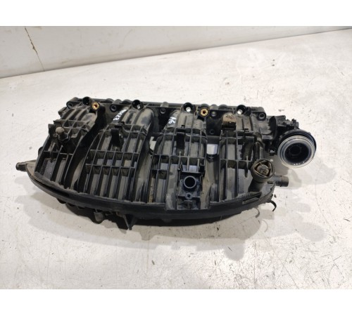 Впускной коллектор