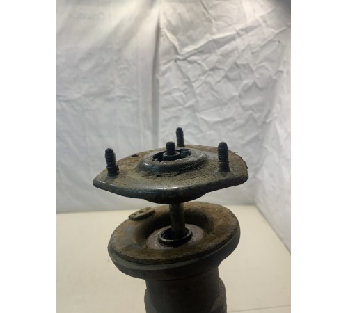 Амортизатор (передний, правый)