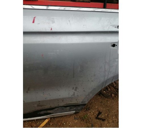 Дверь задняя левая