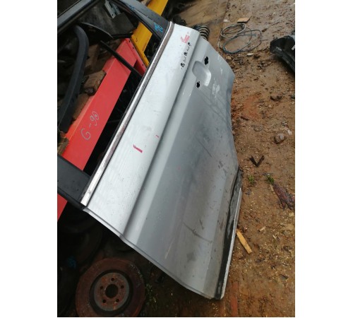 Дверь задняя левая