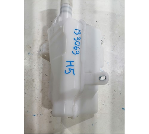 Бачок омывателя лобового стекла