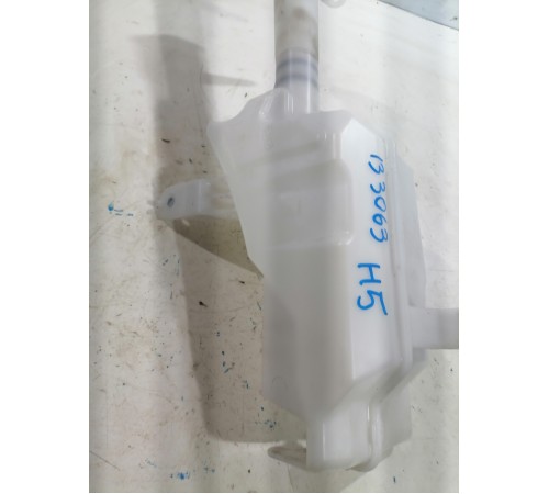 Бачок омывателя лобового стекла