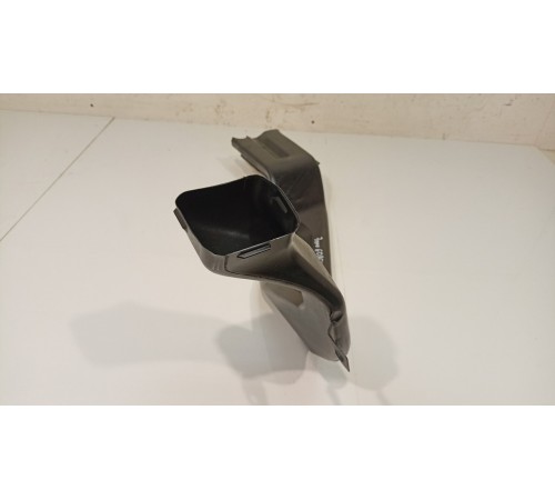 Воздуховод салонный