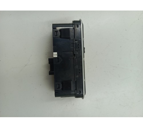 Блок кнопок регулировки света фар