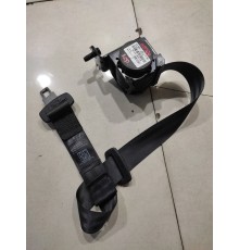 Ремень безопасности (задний средний)