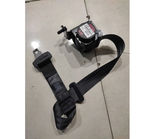 Ремень безопасности (задний средний)