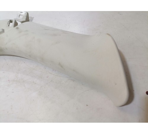 Обшивка багажника левая верхняя