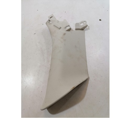 Обшивка багажника левая верхняя