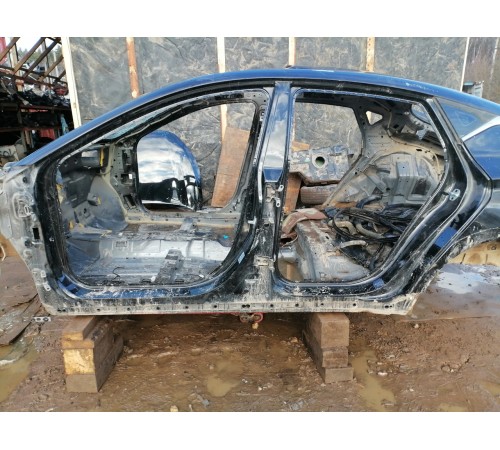 Порог со стойкой левый