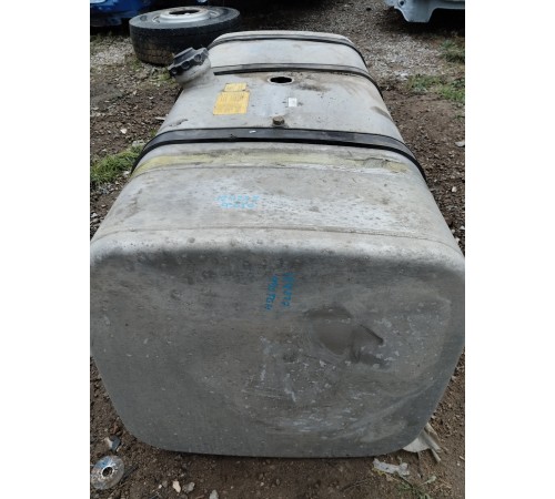 Бак топливный