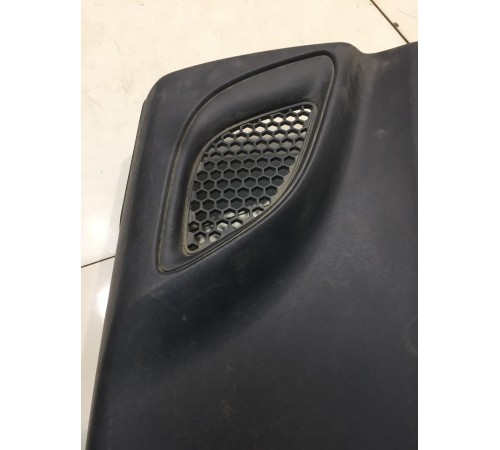 Накладка декоративная на двигатель