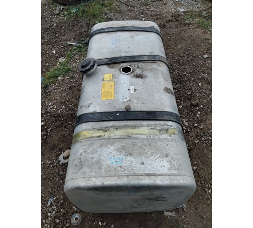 Бак топливный