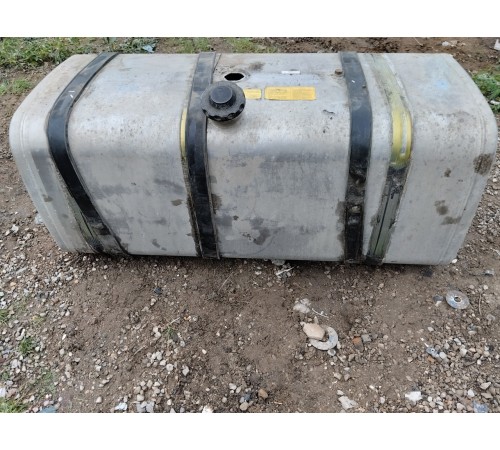 Бак топливный