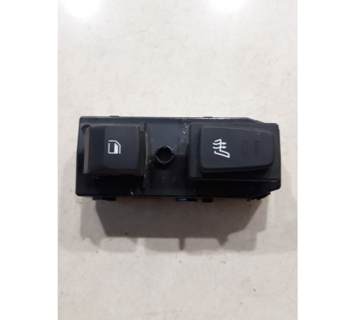 Кнопка стеклоподъемника (задняя правая)