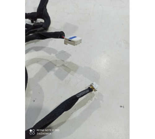 Электропроводка обшивки двери передняя левая