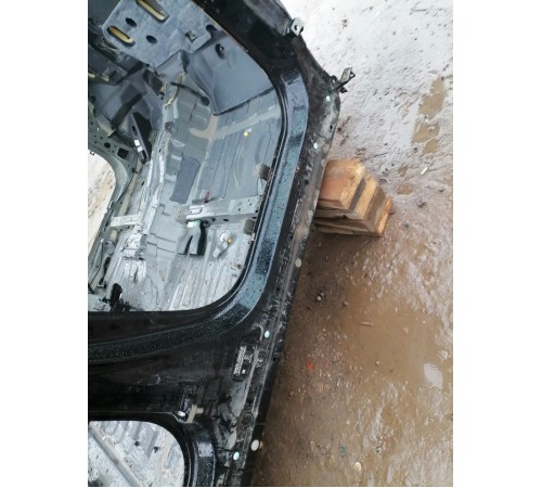 Порог правый с центральной стойкой