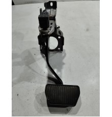 Педаль тормоза