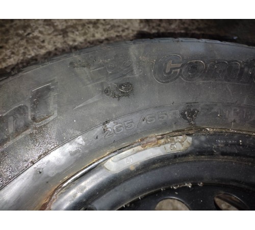 Покрышка (265/65/R17)