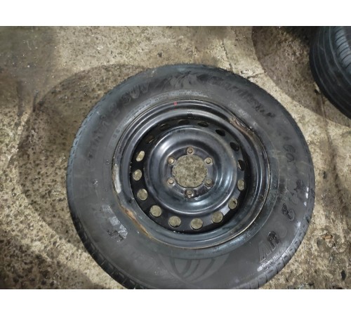 Покрышка (265/65/R17)