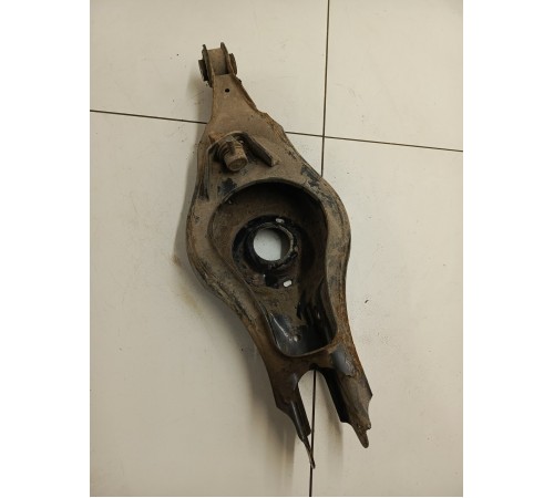 Рычаг подвески задний правый